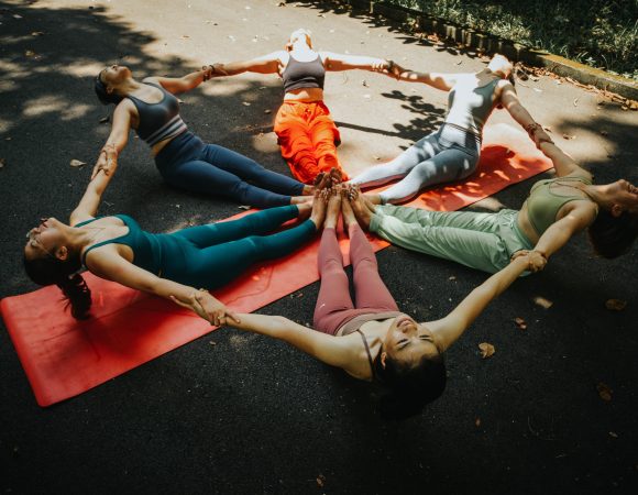 Can You Wear Crop Tops in Dubai?