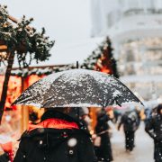 snowing in dubai